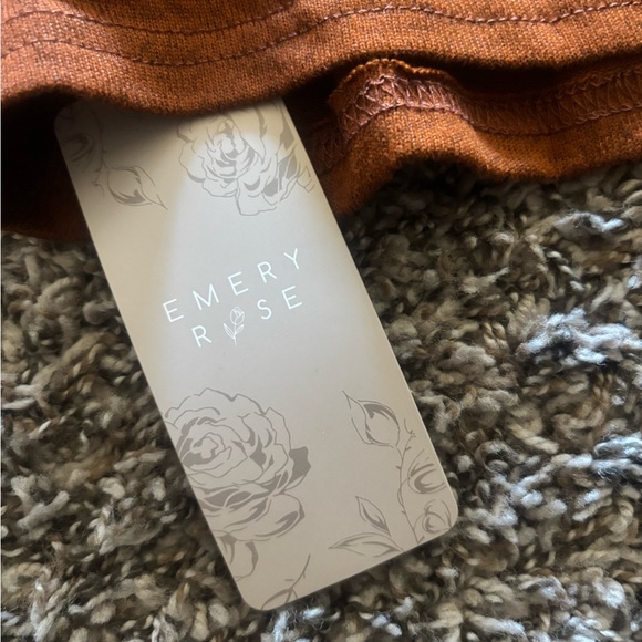 Rust Women's Top - Picture 2 of 4